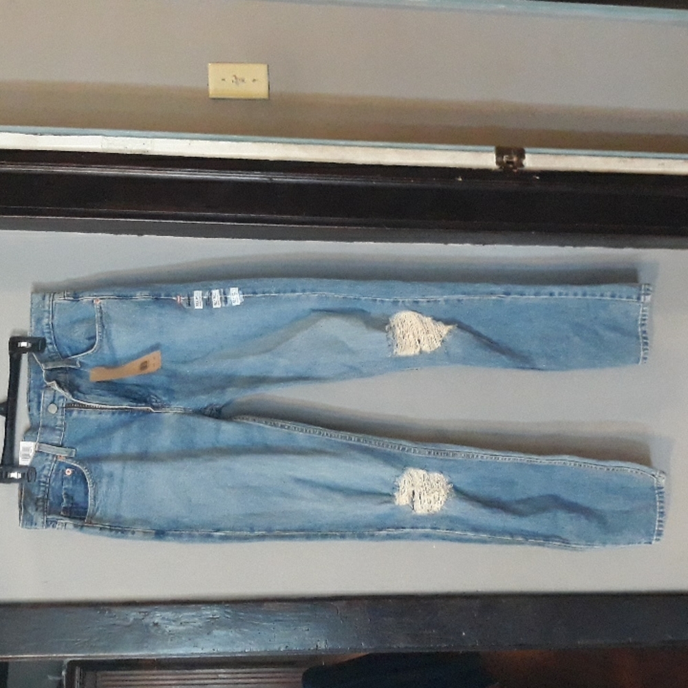 Levi's distressed 510 skinny jeans size 33x34
